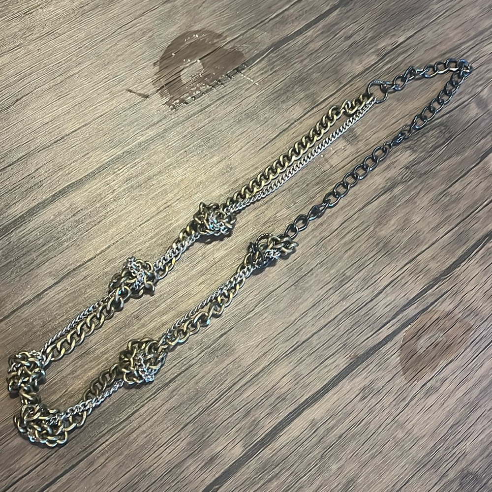 Multi-knot and metal chain long necklace